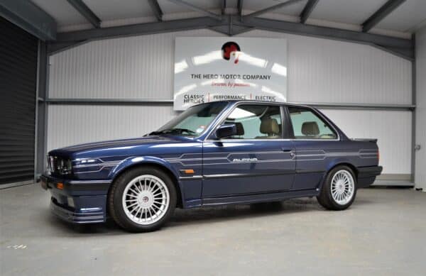 Nearside exterior on Alpina C2 2.7 Royal Blue.