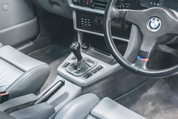 Manual transmission and steering wheel in E24 M635 Highline CSL.