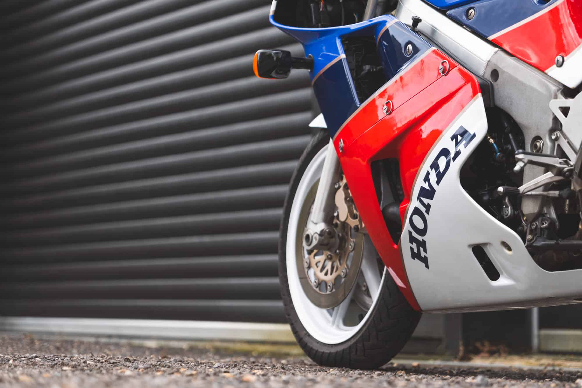 Front wheel on Honda RC30.