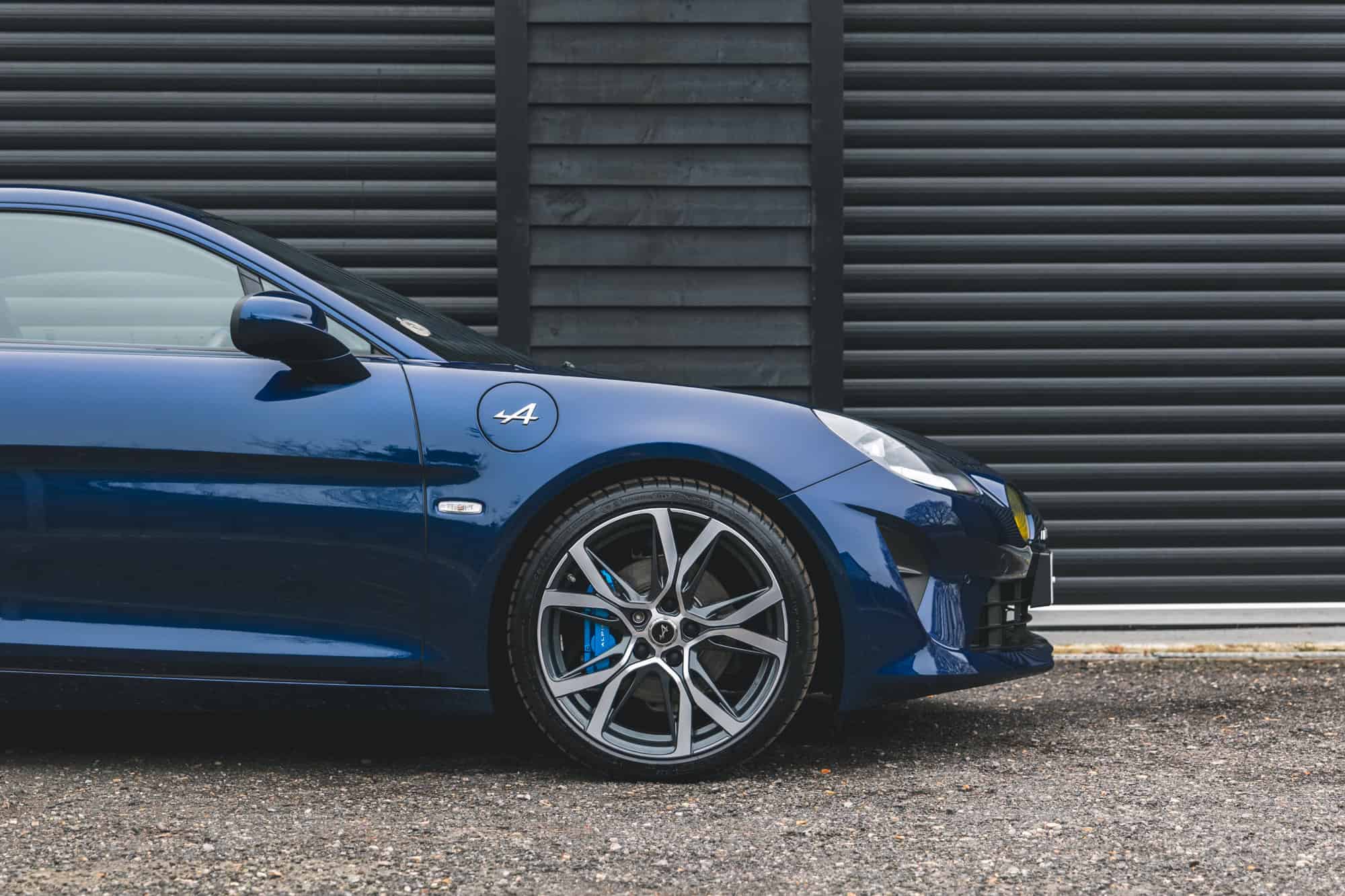 Front quarter of Renault Alpine in Abysse Blue.