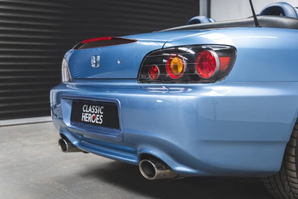 Side view of boot on Nurburgring Blue Metallic Honda S2000.